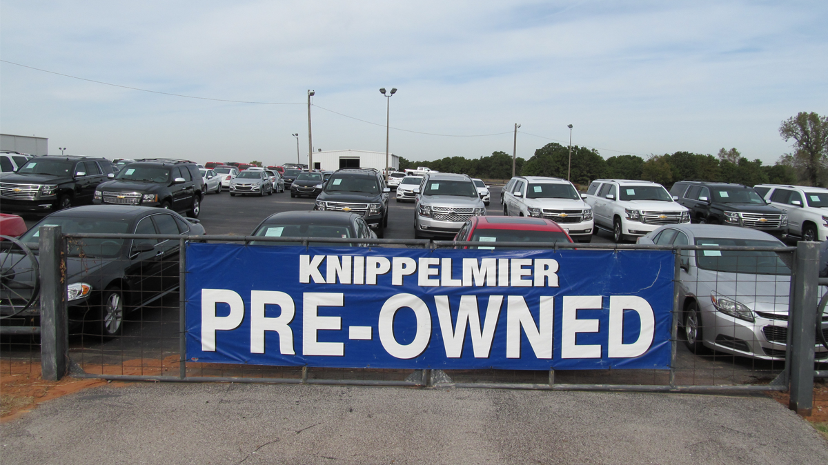 Knippelmier Chevrolet used vehicle lot